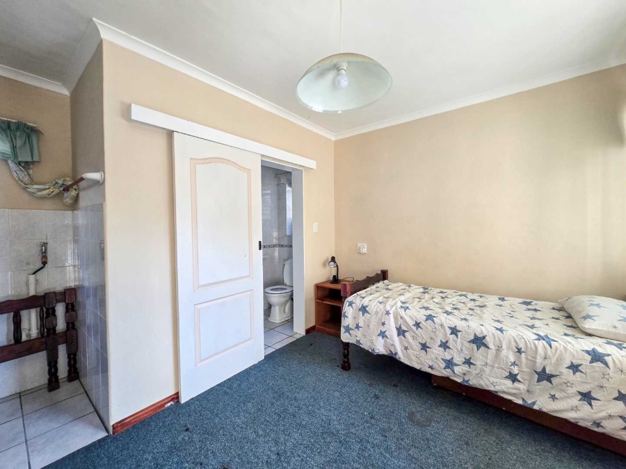 4 Bedroom Property for Sale in Stilbaai Wes Western Cape